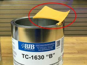 Pour Spout for Gallon and Quart Round Cans